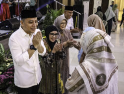 Refleksi Hari Kartini, Wali Kota Eri Ungkap Transformasi Pendidikan Digital di Surabaya