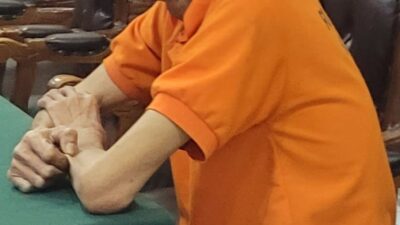 Foto; sidang penggelapan mobil sewa