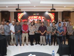Jalin Sinergi Polres Pelabuhan Tanjung Perak Ajak Tiga Pilar Masyarakat dalam Jumat Curhat untuk Jaga Kamtibmas