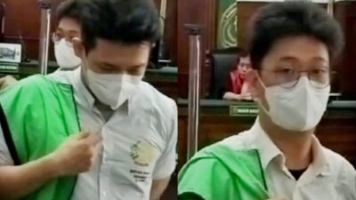 SINDIKAT JUDI ONLINE INTERNASIONAL, DUA MARKETING, ANDREAS DAN JHON EKA CANDRA, BANTAH BAP PENYIDIK,