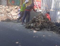 Proyek Dakel Di JL Kedung Tarukan