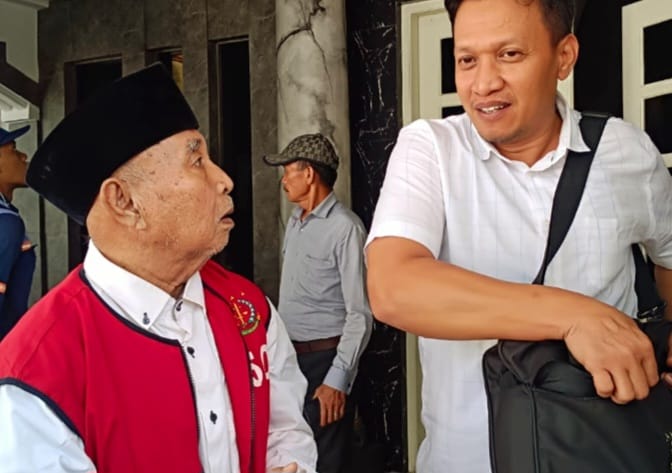 Foto: sidang Penganiayaan pakai cater