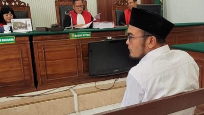 Foto: sidang gadaikan mobil