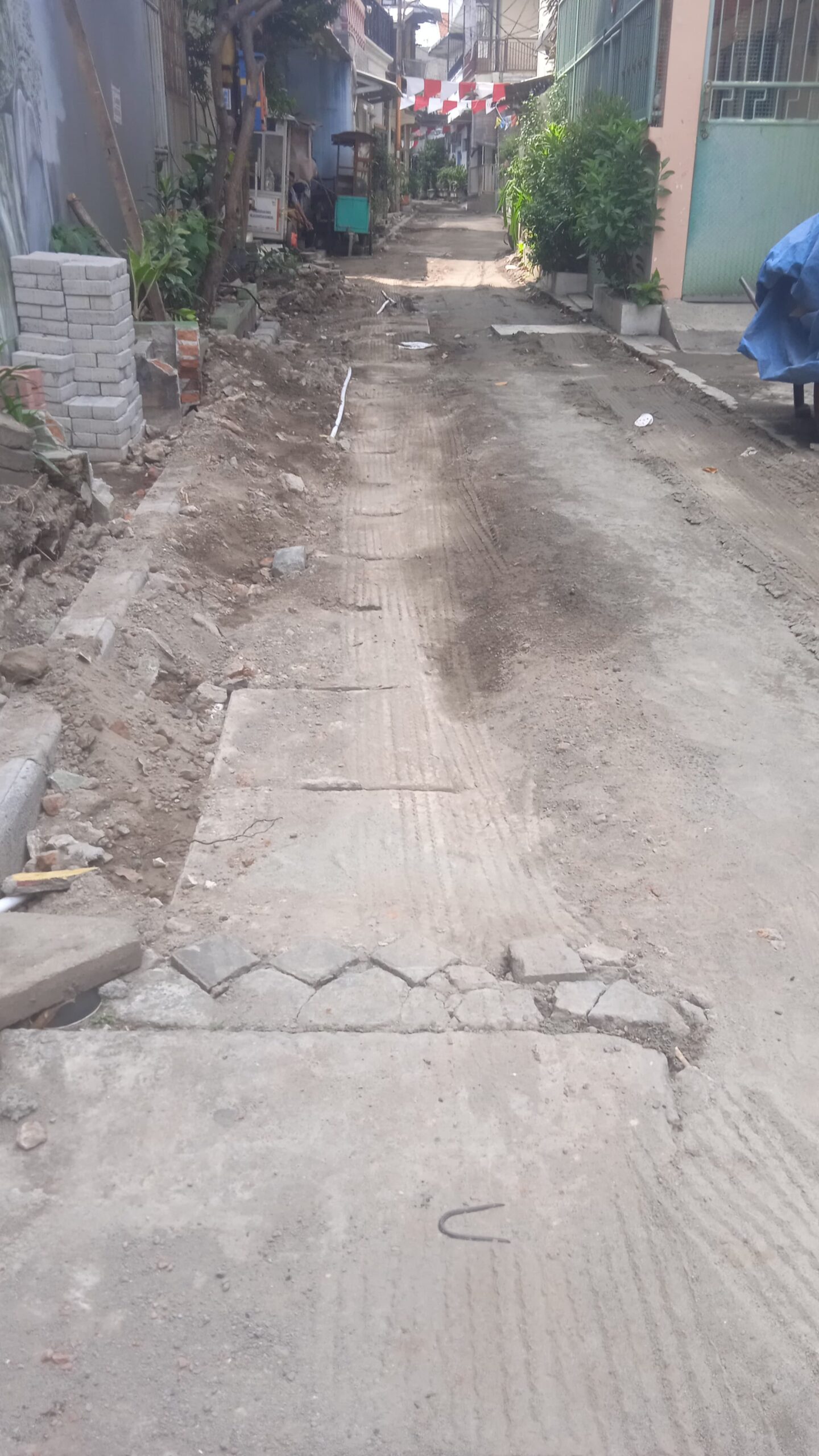 Foto; proyek dakel di genteng