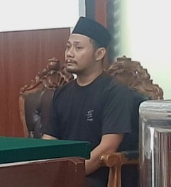 Foto : keterangan penadah uang kuno
