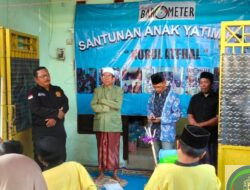 Santunan Bulanan Anak Yatim Mediabarometer.net Kolaborasi LSM Trinusa dan Lembah Arasia