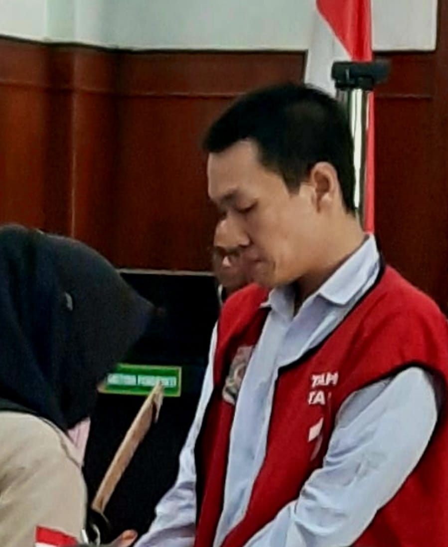 Foto! menjalani sidang agenda putusan