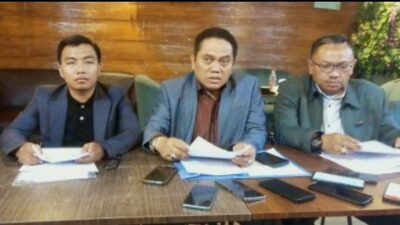 Dua Oknum Wartawan Surabaya Jalani Pemeriksaan di Polresta Sidoarjo,