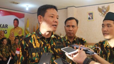 Foto; pengembangan kader muda partai Golkar