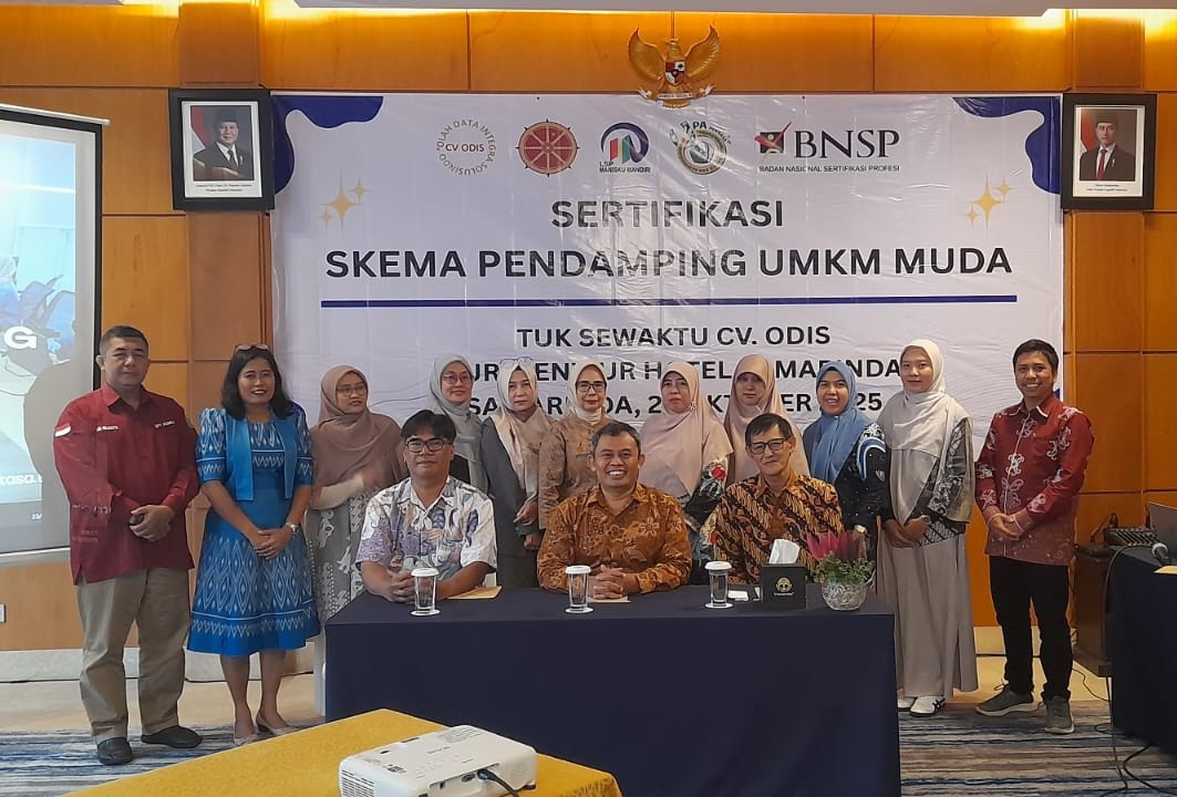 Foto;mencetak SDM unggul,kompeten dan berdaya saing tinggi