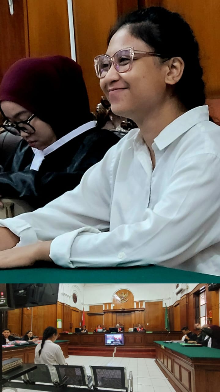 Foto! Menjalani sidang di pengadilan negeri Surabaya