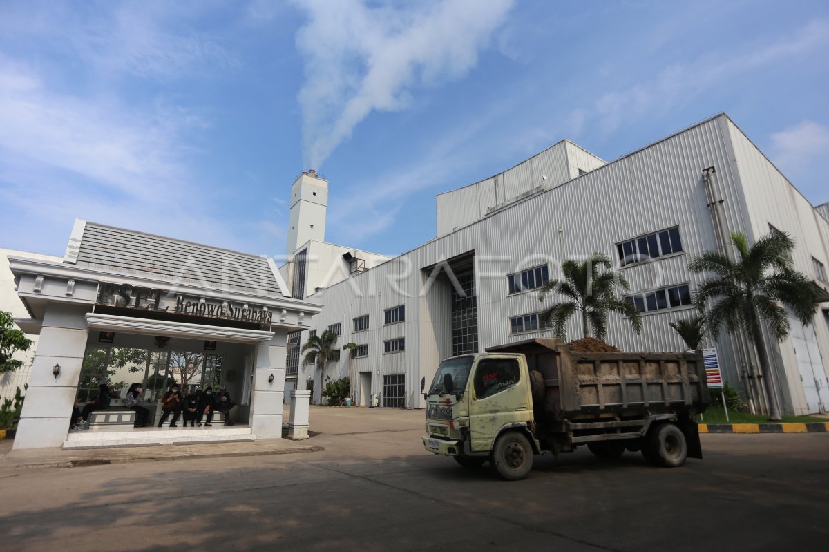 Fasilitas Pengolahan Sampah menjadi Energi Listrik (PSEL) Benowo di Kota Surabaya, simbol inovasi pengelolaan sampah ramah lingkungan.