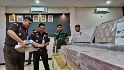 Foto! Konferensi pers kejaksaan perak Surabaya
