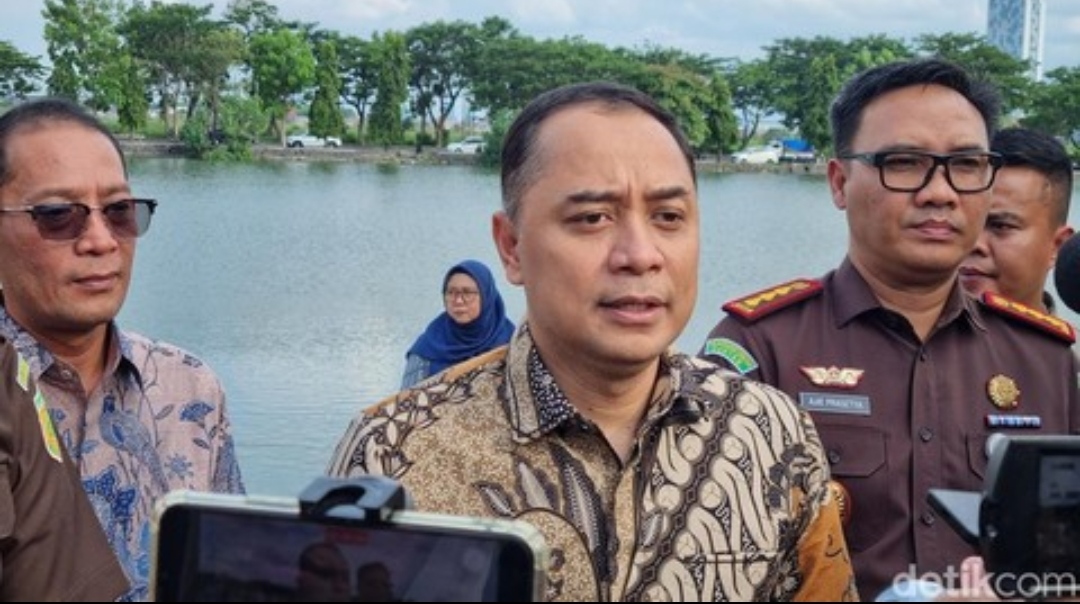 Wali Kota Surabaya Eri Cahyadi Paparkan Langkah Penanganan Siswa Positif Narkoba