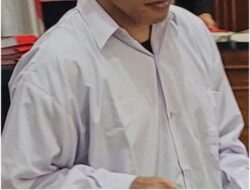 MAIN JUDOL DOMINO 99, DICIDUK DI RUANG TUNGGU GAPURA SURYA GUNAKAN SARANA HP, DEPOSIT KE AKUN DANA AN.LE’LEENG