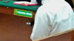 CABULI ANAK TIRINYA CUKUP LAMA MUHAMMAD ROSULI (MR) MANTAN KETUA ORMAS SURABAYA DIHUKUM 5 TAHUN BUI DENDA Rp.60 JUTA