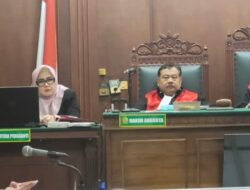 NYOLONG SEPEDA MOTOR HONDA BEAT DI PARKIRAN ALFAMART JALAN KALIANYAR SURABAYA DISIDANG SECARA ONLINE SULAIMAN DIHUKUM 24 BULAN BUI