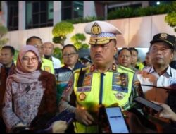 Kakorlantas dan Menhub Matangkan Skenario Nataru di Jalur Surabaya-Banyuwangi Subjudul:Pemerintah Siapkan Strategi Berlapis Mulai dari Rekayasa Lalu Lintas hingga Antisipasi Bencana