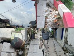 PELAKSANAAN PROYEK SALURAN BETON DAN PAVINGISASI DAKEL MANUKAN KULON 2025, DIDUGA LANGGAR BoQ DAN BESTEK TEKNIK