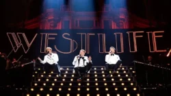 Penampilan Westlife di panggung konser A Gala Evening Surabaya