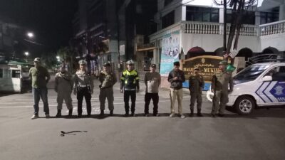 Wani!! Jogo Semampir Aman, Polisi Satpol PP dan Warga Bersatu Jaga Kamtibmas