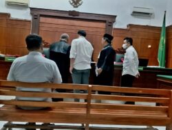 TIPU JUAL RUMAH FIKTIF Rp.650 JUTA ERICK JULIANUS WINARDI DIADILI DI PN.SURABAYA