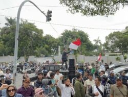 Tolak Relokasi ke Tambak Oso Wilangun, Ratusan Jagal RPH Pegirian Duduki DPRD Surabaya Tuntut Temui Ketua Dewan