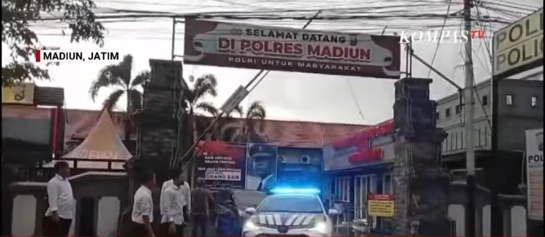 keberangkatan wali kota madiun ke jakarta untuk pemeriksaan kpk.