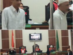 RANJAU SABU DI DEPAN SEKOLAH JARINGAN BANDAR EMO PANGLIMA BENNY DAN DARSONO DITUNTUT 3 TAHUN 4 BULAN BUI DENDA Rp1 MILIAR