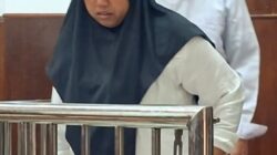 NGOPLOS BERAS MENIRAN DIJUAL PREMIUM PASUTRI PEMILIK TOKO ANJAYA DIHUKUM 16 BULAN BUI