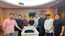 Peti Jenazah Ketua DPRD Surabaya di Rumah Duka