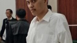 NGAKU DRIVER OJOL BENEDICTUS DONI SARJANA HUKUM GASAK BARANG PENUMPANG