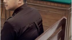 SIDANG EKSTASI GUNAWANGSA TIDAR NOMOR KAMAR BERUBAH PENANGKAPAN TAK TRANSPARAN BARANG BUKTI TAK DITUNJUKKAN DUA NAMA HILANG DARI BERKAS