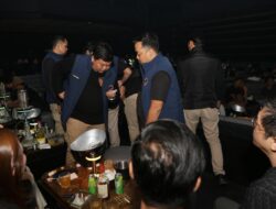 Polda Jatim Razia THM Surabaya 106 Pengunjung Dites Urine Hasilnya Seluruhnya Negatif