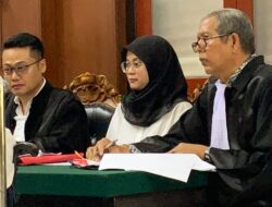 DIAH AGUSTINNENGRUM ACCOUNTING MANAGER PT. DEJAVU DIDAKWA GELAPKAN UANG PAJAK Rp. 298 JUTA