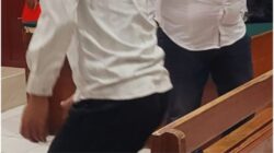 JUAL 50 BUTIR EKSTASI MOCH.FAUZI DAN WASIUL ARZAQ DITUNTUT 4 TAHUN BUI DENDA Rp.1 MILIAR 