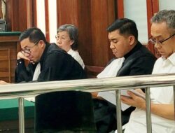 ARI BINUKA DAN NOVENA HUSODHO KOMISARIS DAN DIRUT PT.ASA DITUNTUT 1 TAHUN BUI ASURANSI ILEGAL RAUP KOMISI Rp.148 JUTA