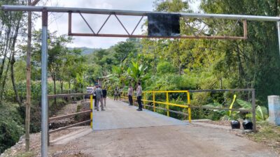Polres Ponorogo Bangun Jembatan Merah Putih Presisi Akses Warga Lebih Mudah