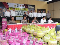 Polresta Sidoarjo Ungkap Sindikat LPG Oplosan di Rumah Kontrakan Amankan Dua Tersangka