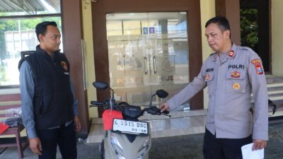 Respon Cepat Polsek Kenjeran Amankan Pelaku Curanmor di Kedinding Lor Dari Amukan Masa