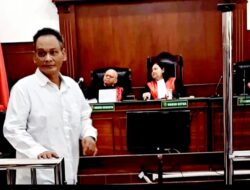 POTONG PAGAR MAKAM KEMBANG KUNING ABD WAKI DIHUKUM 18 BULAN BUI