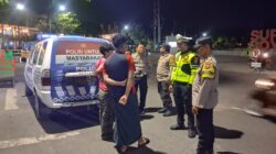 Antisipasi Banjir Rob, Polres Pelabuhan Tanjung Perak Gencarkan Sosialisasi dan Imbauan di Kawasan Pesisir Surabaya