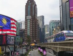 SISTEM IMIGRASI MALAYSIA LUMPUH RIBUAN PELANCONG TERDAMPAK