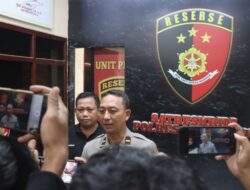 Polres Lumajang Amankan Tersangka Penadah Sapi Curian dan Senpi Rakitan