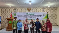 Walikota Padang Panjang Beri Apresiasi dan Penghargaan Ke Kejari Padang Panjang
