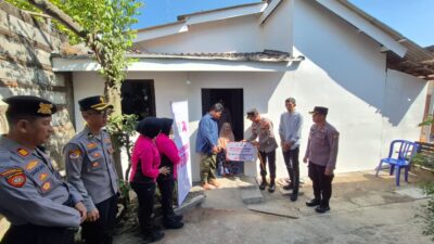 Hari Bhayangkara ke – 80 Polres Ngawi Bedah Dua Rumah, Hadirkan Senyum dan Harapan Warga