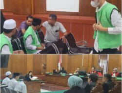 SIDANG PERDAGANGAN KOMODO PARA TERDAKWA SALING BERSAKSI JPU BEBERKAN ALUR TRANSAKSI DARI LABUAN BAJO KE SURABAYA