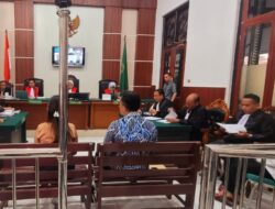 SIDANG PENGGELAPAN DANA SEKOLAH DAN TFG Rp. 328,4 JUTA  GOLI KORLITA AKUI PAKAI DANA SEKOLAH  SAKSI BEBERKAN MODUS DAN PENGEMBALIAN Rp150 JUTA