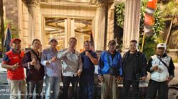 Sentuh Hati Lewat Sedekah: Cara Tegas Ormas Madas Nusantara Jatim Sambut Acara di Qods Royal Hotel