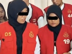 Dua Perempuan di Adili dan Didakwa Di duga Terlibat Prostitusi Online Michat di Surabaya